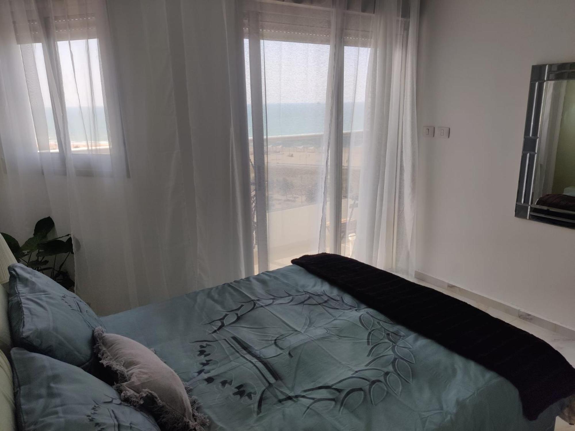 סוויטת פאר מול הים Apartment อัชโดด ภายนอก รูปภาพ