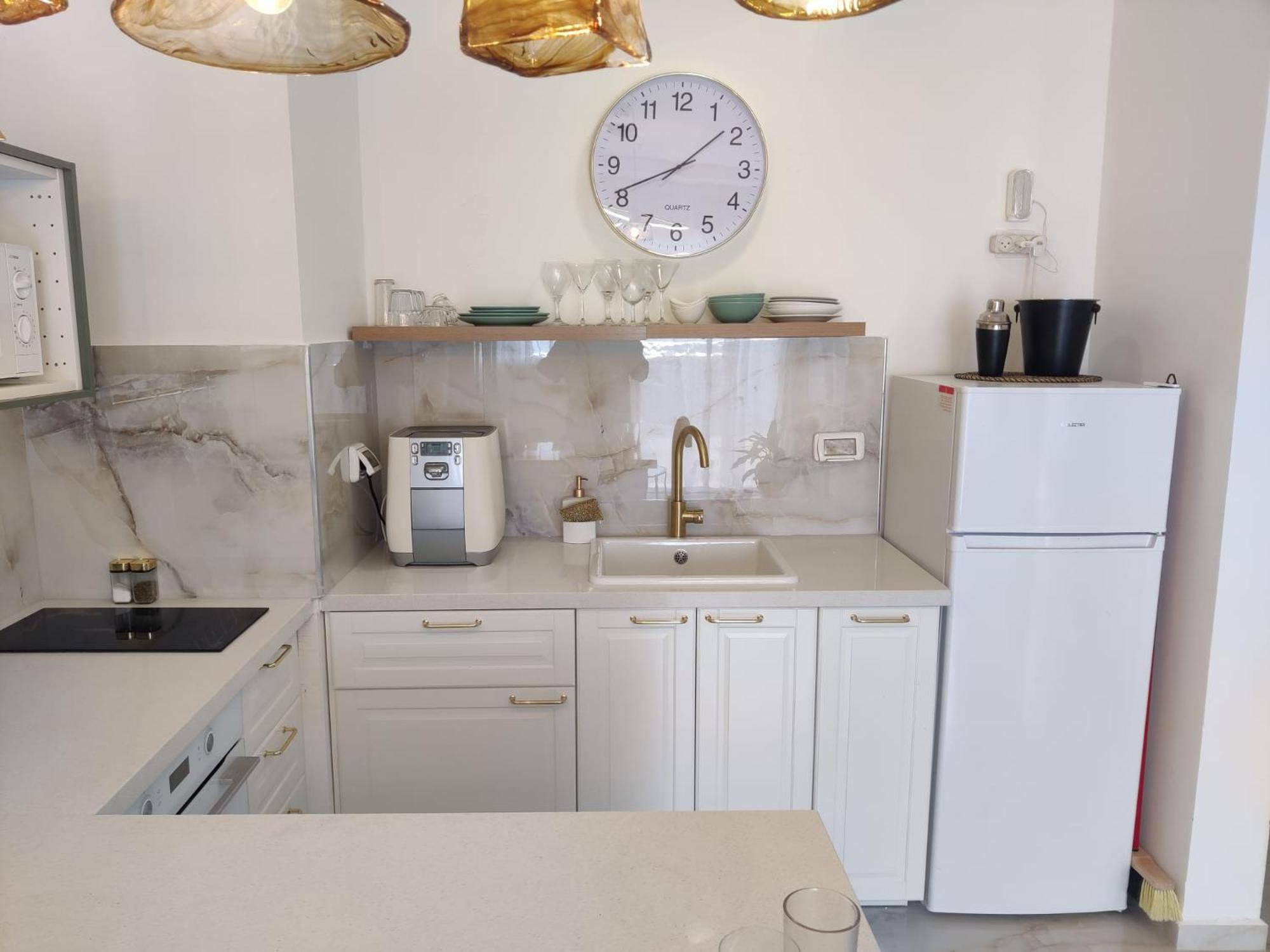 סוויטת פאר מול הים Apartment อัชโดด ภายนอก รูปภาพ